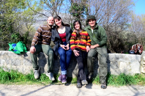 Salió un poco movida la foto, pero acá estamos con Lara y Mario, nuestros anfitriones en Split