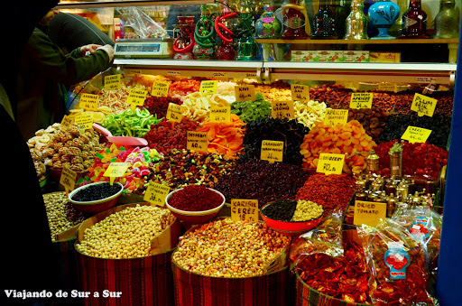 En el Bazar de las Especias (también conocido como Bazar hindú) se pueden encontrar todo tipo de condimentos, y además, estos riquísimos dulces turcos