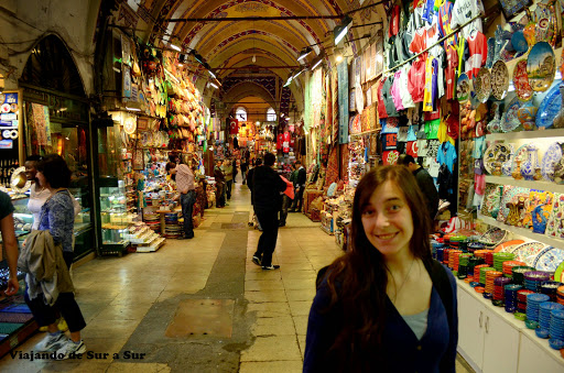 Una Flor en el Gran Bazar