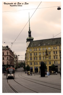 Vista de una típica calle en Brno