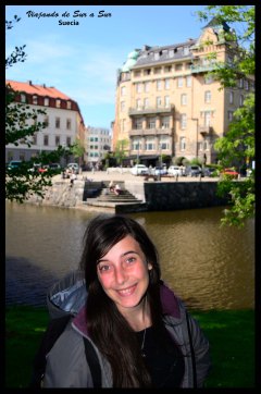 Flor con el canal de fondo